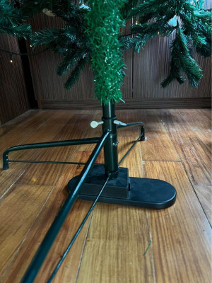 Preloved Christmas Tree 8ft