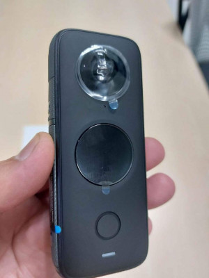 Insta360 ONE X2