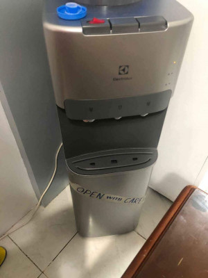 For sale!! Water dispenser Electrolux ang brand