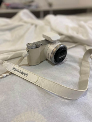 Samsung NX 3000 Mirrorless Camera