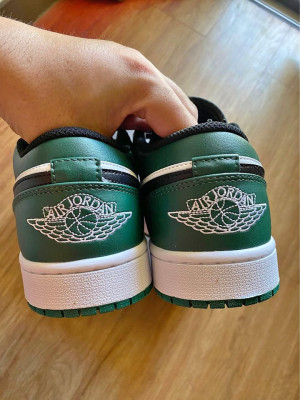 AIR JORDAN 1 LOW GREEN TOE