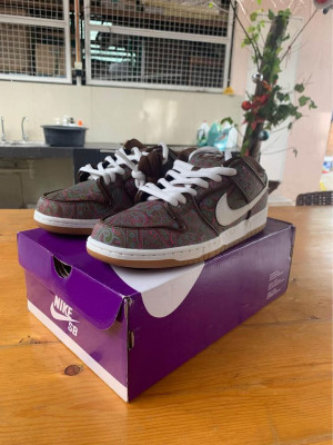 BNDS NIKE SB "PAISLEY" PAIR FROM COMMONWEALTH (FIRM PRICE SHIPPED!)