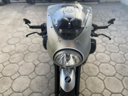 2020 BMW r series