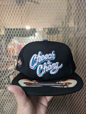 Snapback caps