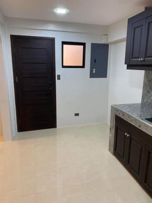 HOUSE AND LOT FOR SALE with Commercial Space