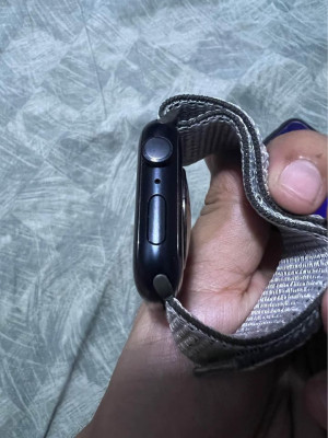 Apple Watch Series 7 Nike edition