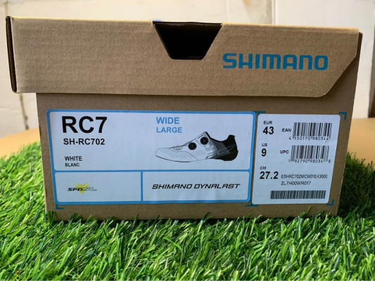 Shimano RC702 Road Cleats Shoes