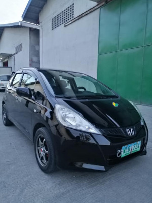 Honda jazz ge 2013 model Manual transmission Sale