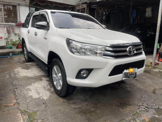 2018 Toyota hilux g