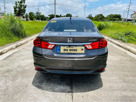 2017 Honda city 1.5e mt