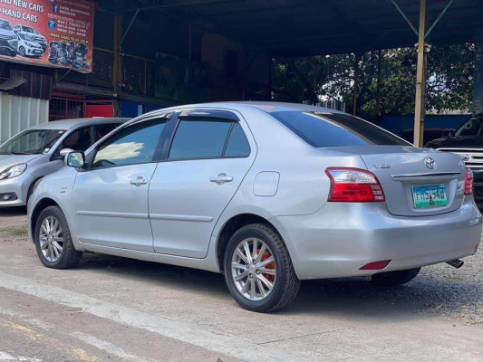 2012 Toyota vios automatic