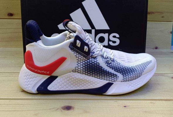 ALPHABOUNCE BEYOND 3