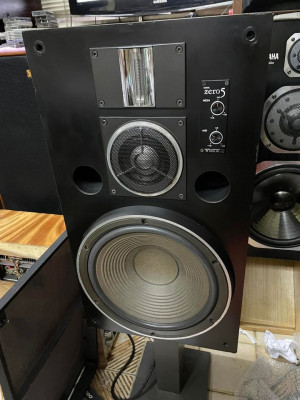 Victor Zero 5 speakers