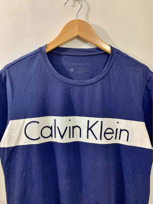 Calvin Klein T-Shirt