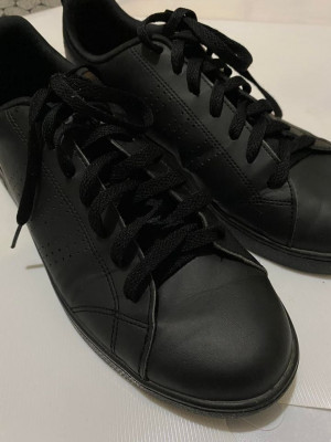 FOR SALE ‼️ Adidas Advantage Base Shoes - Original