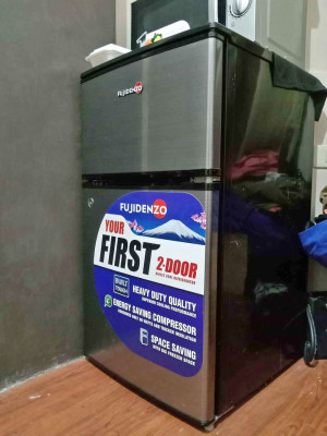 Fujidenzo Mini Refrigerator For Sale
