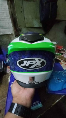 FOR SALE‼️ JPX HELMET‼️ GOOD AS NEW‼️ ORIGINAL MADE IN INDONESIA