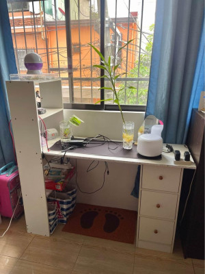 Minimalist Computer table for sale