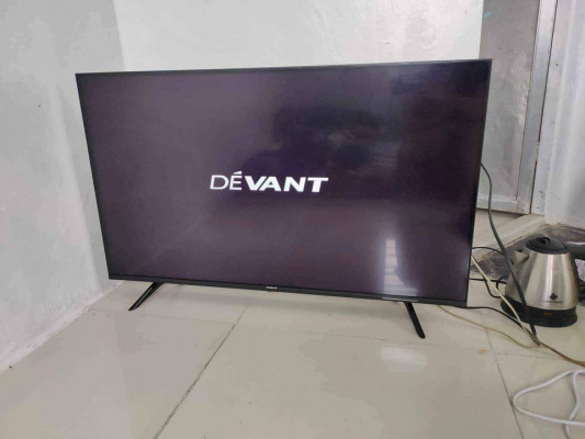 Dévant Smart Tv 43 inches