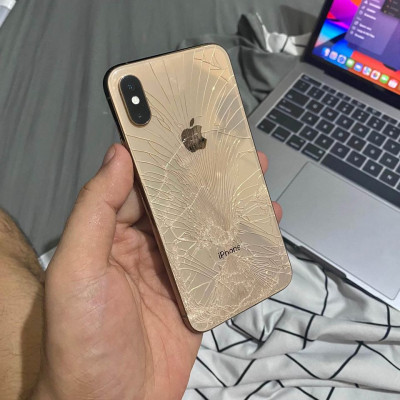iPhone XS 64GB Gold