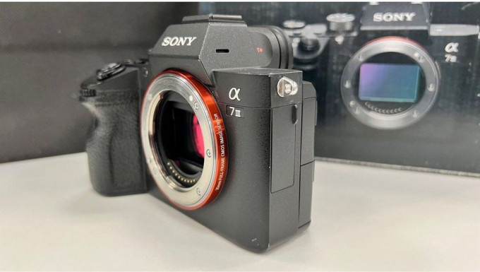 SONY A7iii