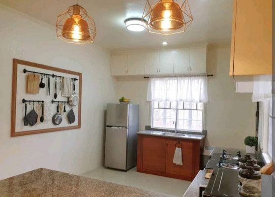 HOUSE AND LOT FOR SALE IN TAGAYTAY