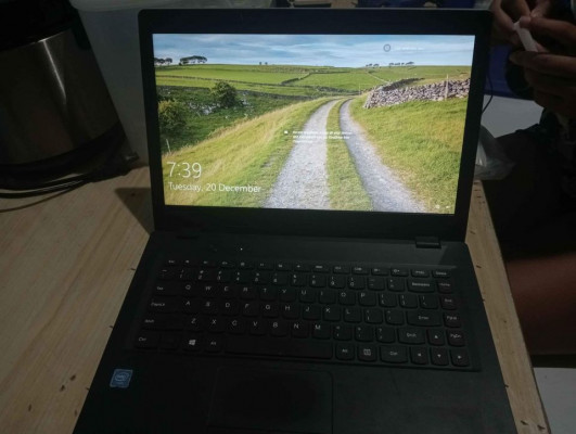 Lenovo Laptop