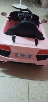 Prelove Remote Control/Rechargeable Car