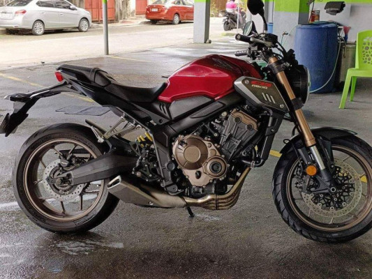 HONDA CB650R 2019 ABS TCS