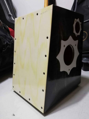 Beat Box Cajon