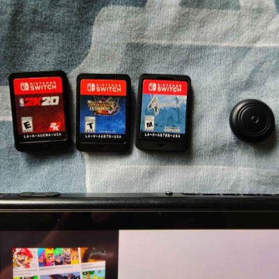 Nintendo switch with 3 games