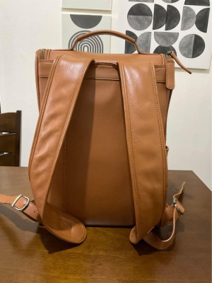 THE TANNERY MANILA AARON LEATHER BACKPACK (TAN)