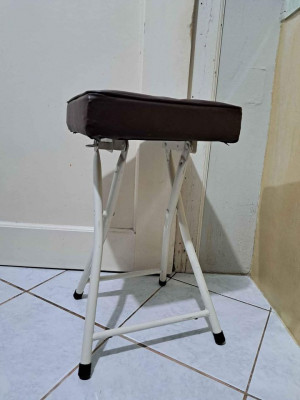 Foldable Leather Stool