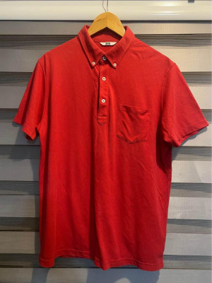 Uniqlo polo shirt