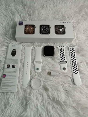 T500 plus pro Smartwatch  with free nike strap fullscreen display