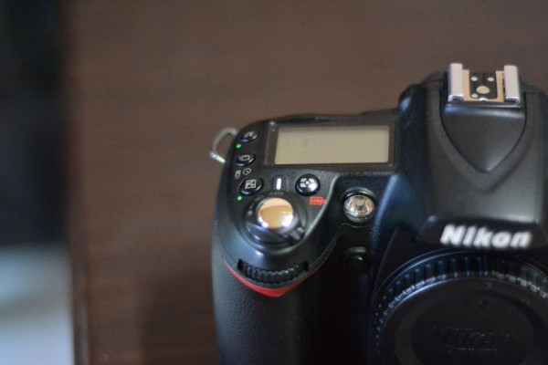 For Sale: Nikon D90 / Nikkor Lens 24-50mm