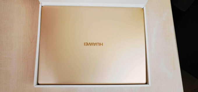HUAWEI MATEBOOK X LAPTOP