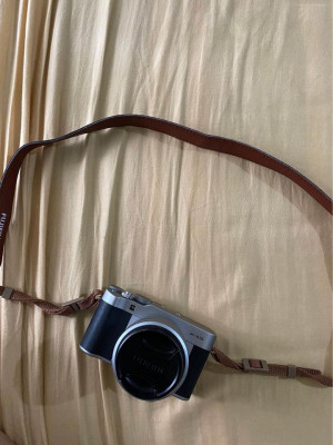 FUJIFILM X-A5