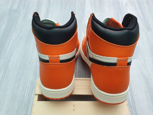 Air Jordan 1 High SBB 2.0