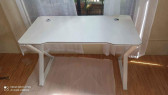 MINIMALIST WHITE GAMING TABLE 120CM