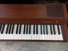 YAMAHA CLAVINOVA YP30 ELECTRIC PIANO