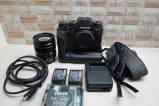 Fujifilm XT2 with Fuji Battery Grip and Lens (3k SC Only)