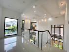 Sophisticated Warm Modern House and lot for Sale