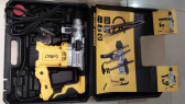 BOSCH in DEwalt ROTARY HAMMER