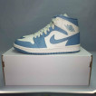 Air Jordan 1 Mid UNC (2022)
