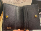 0RIG!Prada*wallet (w/ official receipt)