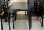 Used 4-seater Dining Table