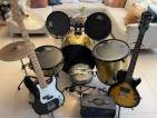 Drum set Electric Guitar & Electric Bass