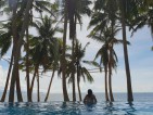 NicoleTravels - Beach escapade + Infinity pool