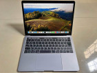 Macbook Pro 13’ 2019 Touchbar Quad-Core i5 8/256 Japan Spec